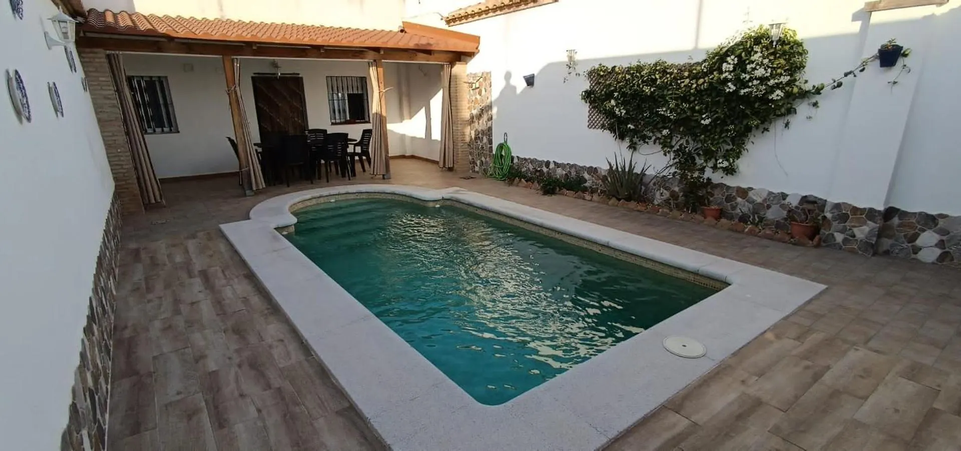La Casa De Mari Villa Villaverde del Rio 0*,